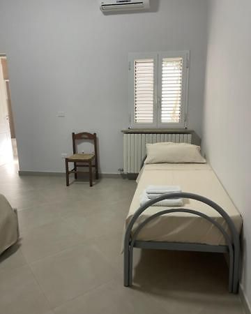 Dimora Nonna Ada Aradeo Exterior foto